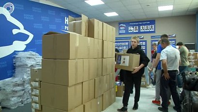 Гуманитарный груз отправили в Белгородскую область из Новосибирска