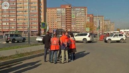 В Новосибирске завершают ремонт дороги на улице Большой. Какие новшества ждут водителей?