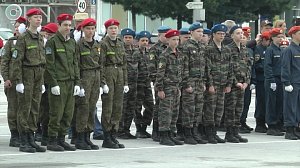 Юбилейная XXV военно-спортивная игра "Зарница" проходит в Бердске
