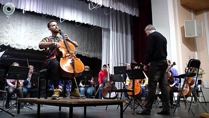 Александр Рамм выступит с Филармоническим камерным оркестром Новосибирска