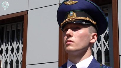 Памятную стелу в честь прокуроров России открыли в Новосибирске