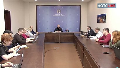 «Не прошло и три года»: губернатор ответил на вопросы журналистов о Дзержинской ветке метро